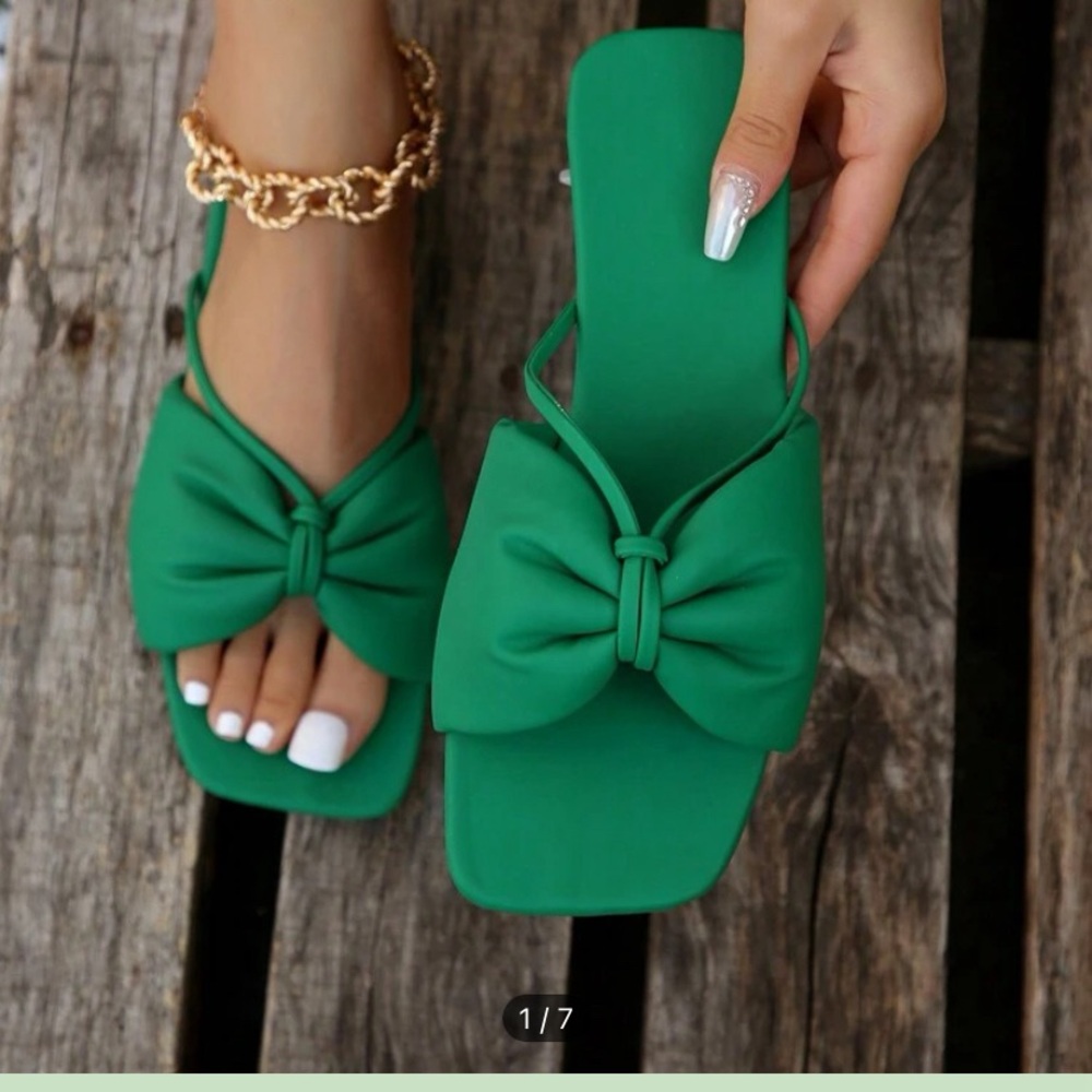 🌻Slide Sandals🌻